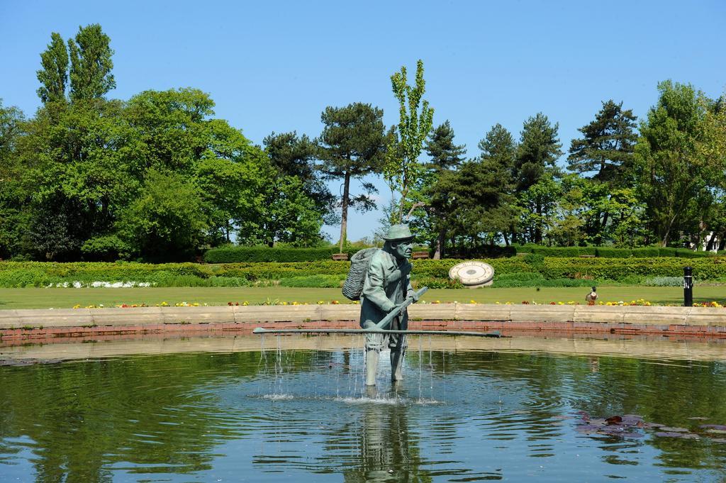 Bedford Hotel Lytham St Annes Buitenkant foto